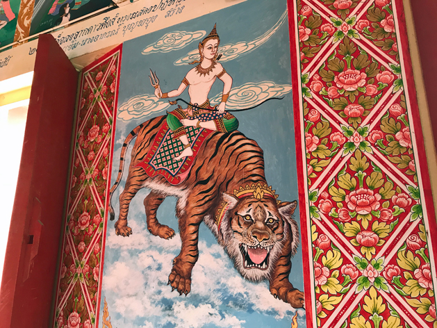 ワット・プライ・レーム（Wat Plai Laem）の壁面の絵